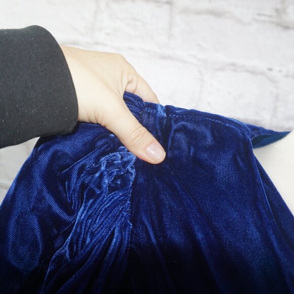 Vintage 80s Crushed Velvet Dress - Picture 4 of 13